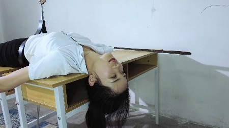 051617d993h0py297887yz.jpg