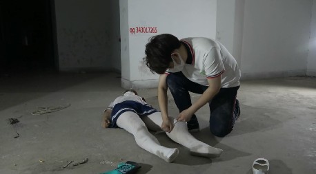 085028bd6zkwhu6795kfvh.jpg