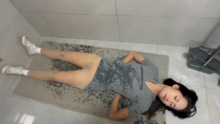 184452gy5mt56b1yemm156.jpg